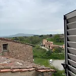 公寓 2 King Bed, 2 Full Bathroom In Umbria - Tuscany