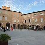 公寓 2 King Bed, 2 Full Bathroom In Umbria - Tuscany *