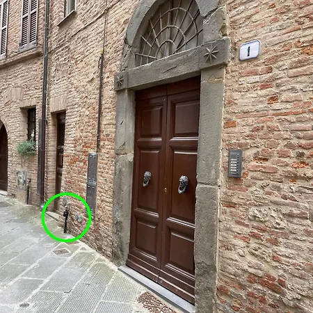 2 King Bed, 2 Full Bathroom In Umbria - Tuscany شقة