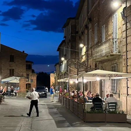 2 King Bed, 2 Full Bathroom In Umbria - Tuscany شقة